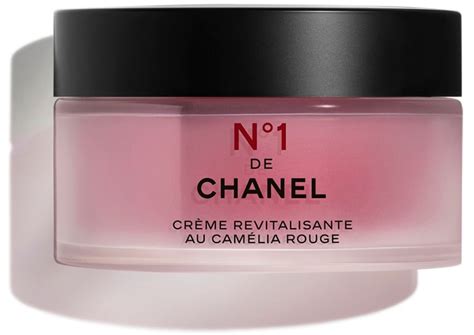 crema blanqueadora de chanel|chanel revitalizing cream.